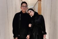 Doni Salmanan bersama istrinya Dinan (Instagram.com/@dinanfajrina) 

