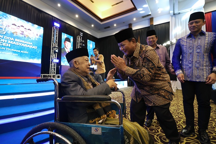 Calon Presiden nomor urut 2, Prabowo Subianto menghadiri acara Silturahmi Tokoh dan Ulama Aceh sekaligus Mengenang 19 Tahun Tsunami Aceh. (Dok. Tim Media Prabowo-Gibran)

