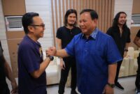 Calon Presiden Prabowo Subianto menghadiri acara ulang tahun penyanyi Ari Lasso yang ke-51. (Dok. Tim Prabowo Subianto)
