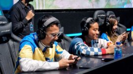 Cawapres nomor urut 2, Gibran Rakabuming Raka unjuk gigi dalam permainan Mobile Legends (ML) bareng gamers Meyden, Catheeez, dan Raffi Ahmad di ICE, BSD. (Dok. TKN Prabowo - Gibran)