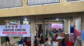 Korban atas peristiwa tanah longsor yang terjadi di Kampung Cipondok Kabupaten Subang. (Facebook.com/@Badan Nasional Penanggulangan Bencana)