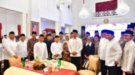 Menteri Pertahanan RI Prabowo Subianto menghadiri acara buka puasa Ramadan 2024 bersama para menteri Kabinet Indonesia Maju. (Dok. Tim Media Prabowo)