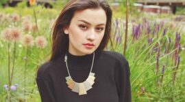 Artis cantik Kimberly Ryder. (Instagram.com @kimbrlyryder)