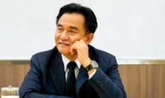 Yusril Ihza Mahendra Tegaskan Tidak Ada Perundingan Rahasia Indonesia-Israel Terkait OECD